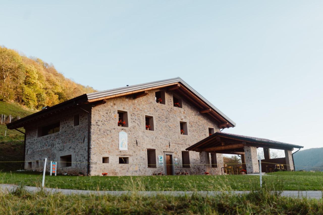 Agriturismo Piane Ono Degno Exteriér fotografie